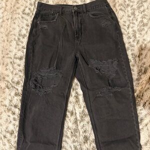 American Eagle Outfitters Women's Black Distressed Straight Leg Jeans